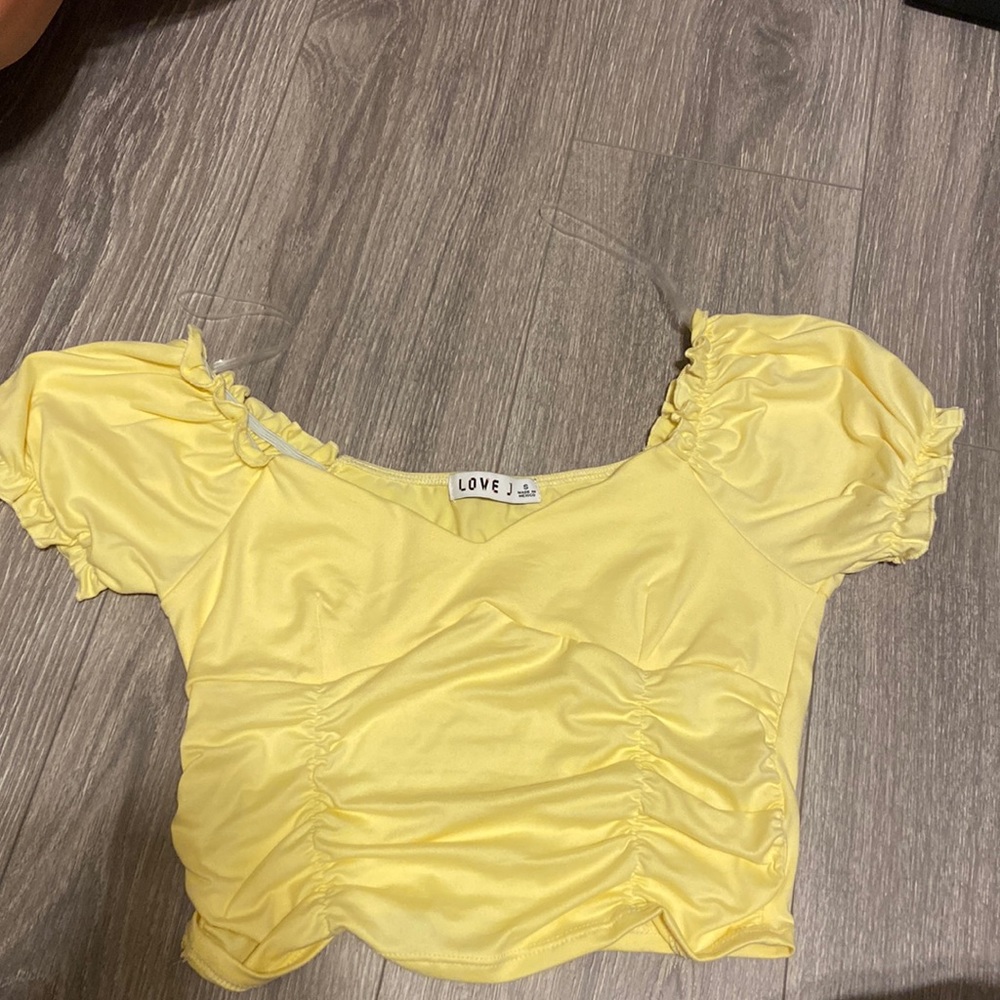 women’s top